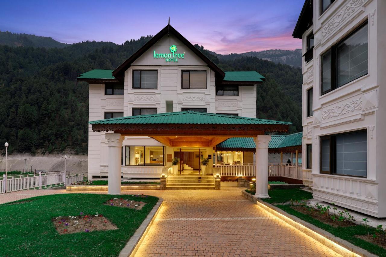 Lemon Tree Hotel, Sonāmarg Esterno foto